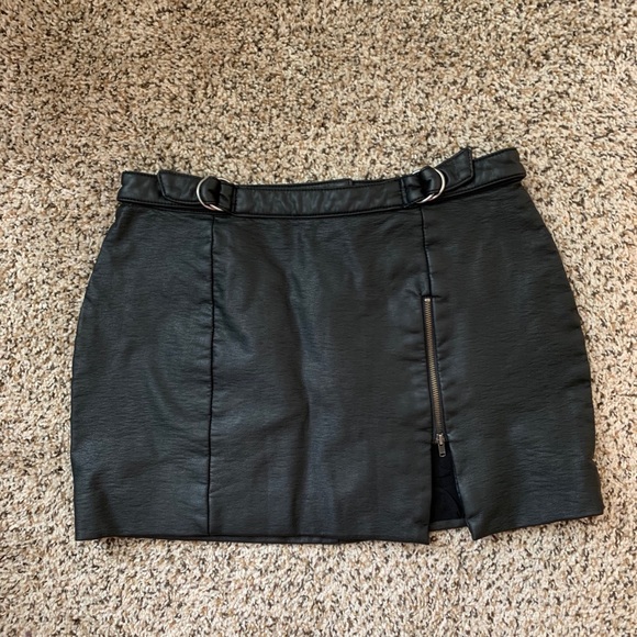 Free People Midnight Magic Skirt Black 4 - Picture 2 of 3